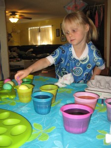 coloring easter eggs